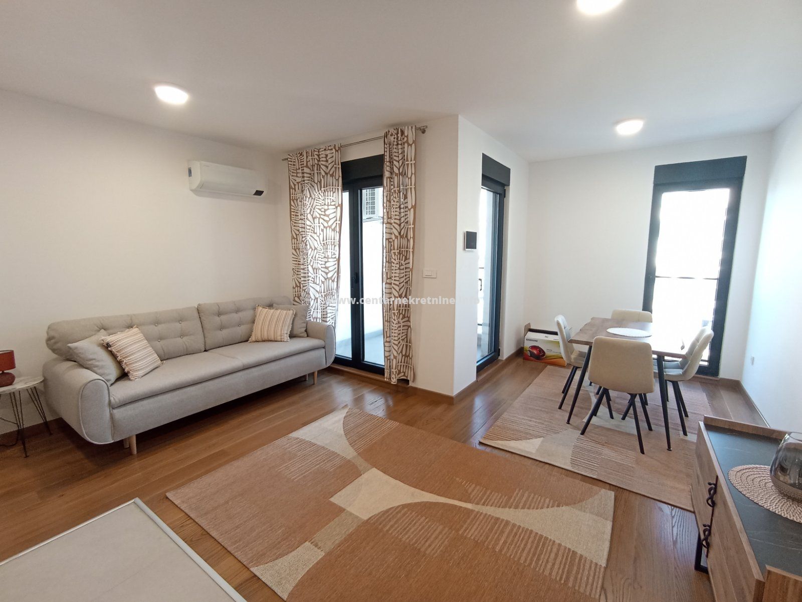 For rent, luxury studio apartment 40m2, Green level, Toloska forest, Podgorica